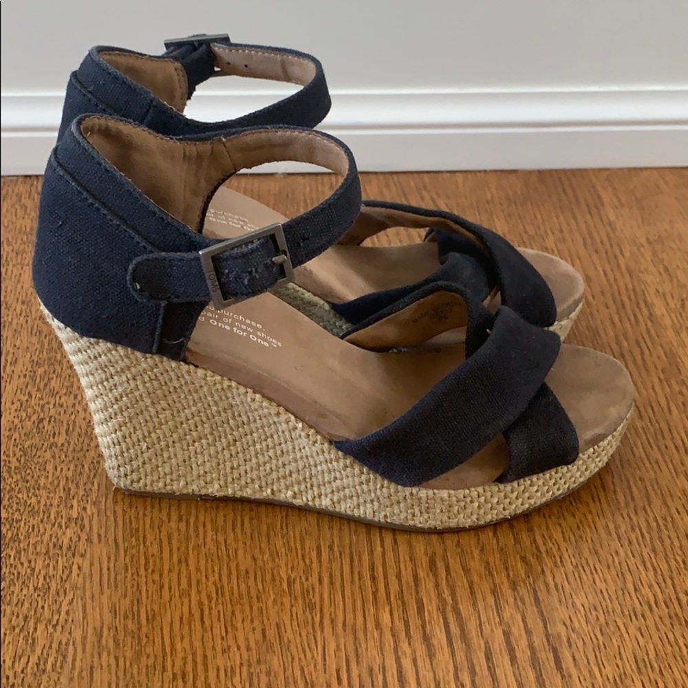 Toms Wedges